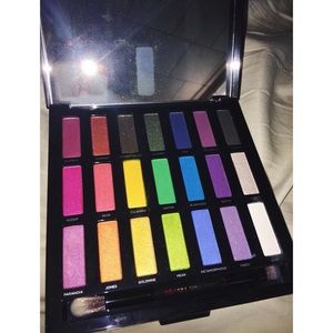 Urban Decay Full Spectrum Eyeshadow Palette